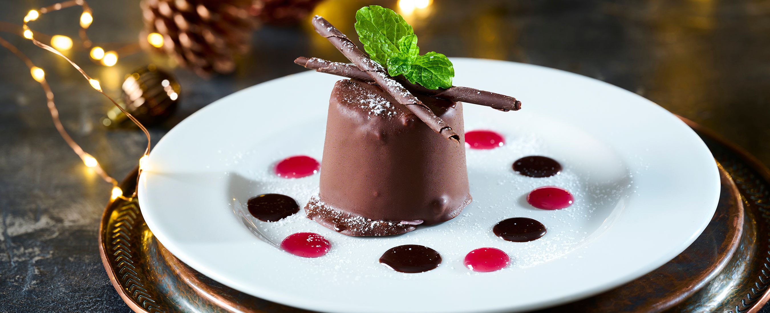 Boxing Day Lunch & Dinner at The Greyhound in Gloucester