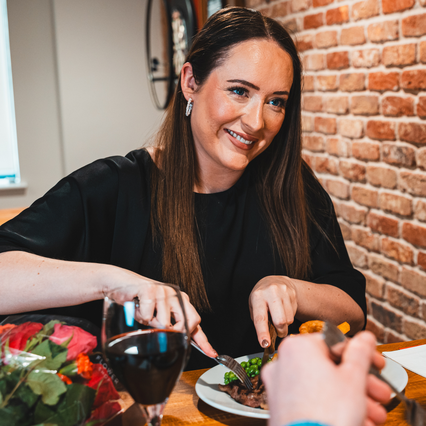 Valentine’s Weekend Dining & Treat Menu at The Greyhound in Gloucester